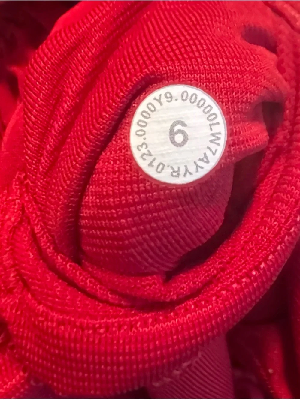 Lululemon Hotty Hot High-Rise 2.5” Running Shorts - Dark Red - Size 6 - Like New - Picture 3 of 4